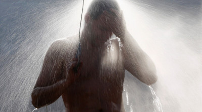 showering better than bathing